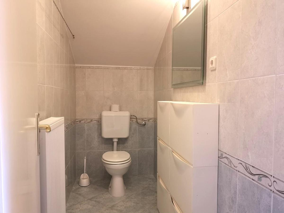 Apartments With A Swimming Pool Banjol, Rab - 11382 Ngoại thất bức ảnh